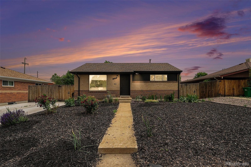 Under Contract $425,000