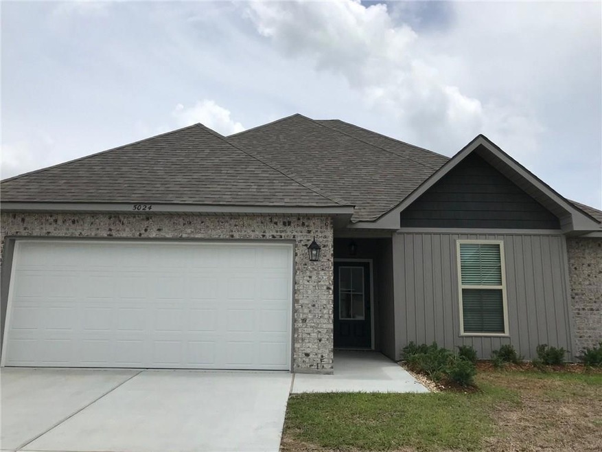 5024 Park Shore Dr, Marrero, LA 70072 - photo 1