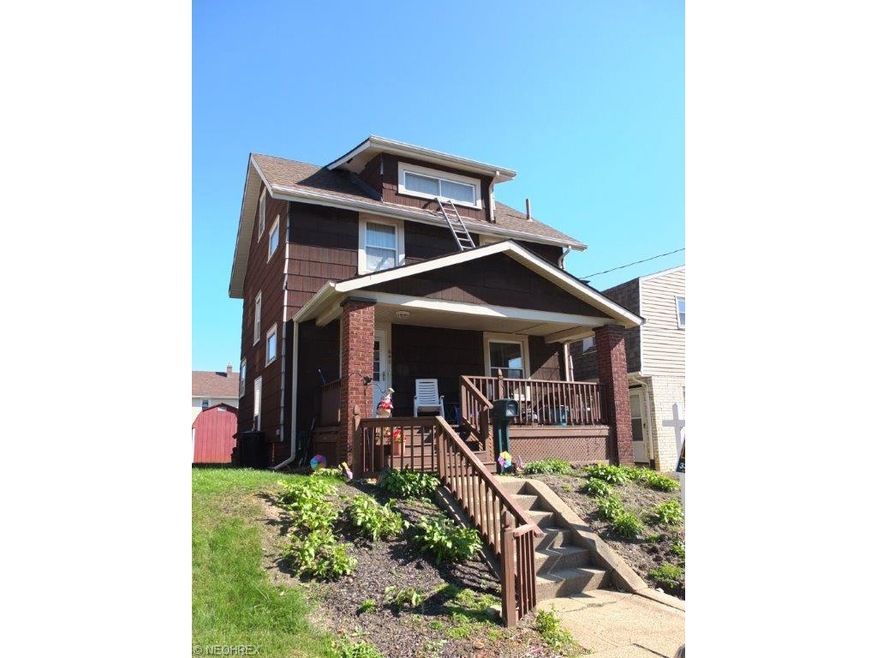 Conveniently located 3-4 bedroom, 1 full bath home