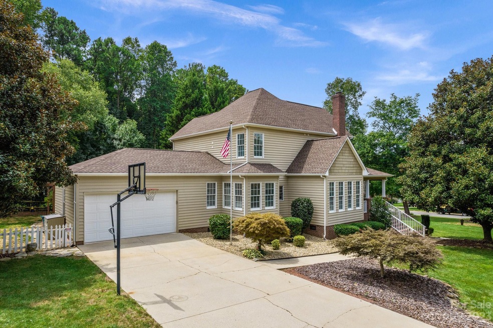 4087 Kiser Cove Ln, Terrell, NC 28682