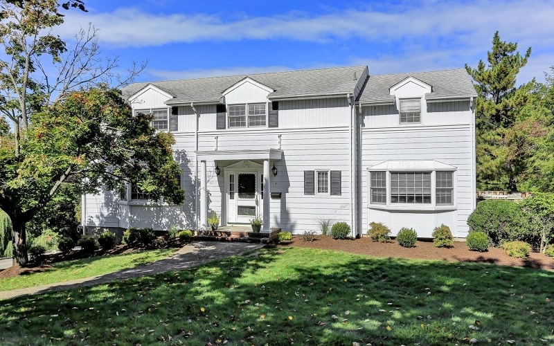 5 Centennial Rd, Livingston, NJ 07039 - photo 1