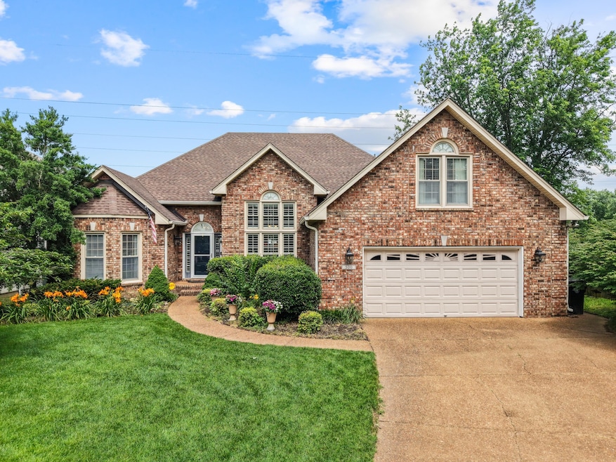 Pending $869,900