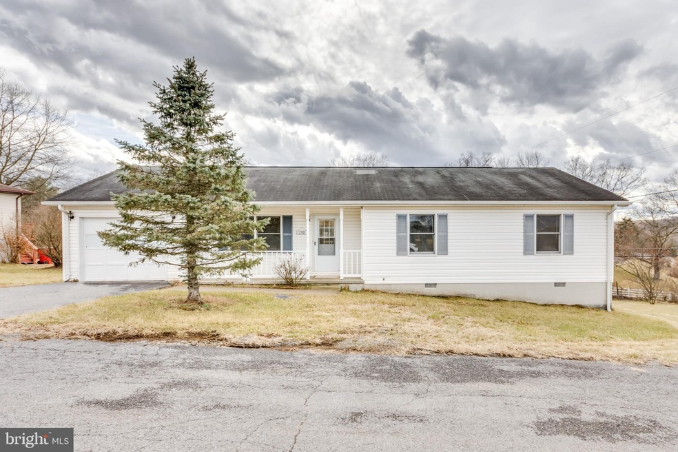 130 Koncer Dr, Martinsburg, WV 25404 - photo 1