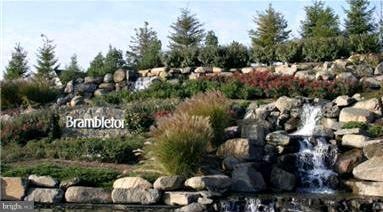 22745 Settlers Trail Terrace unit 15D, Ashburn, VA 20148 - photo 1