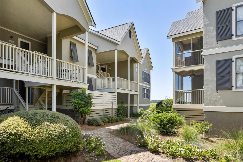 2123 Bay Pointe Villa