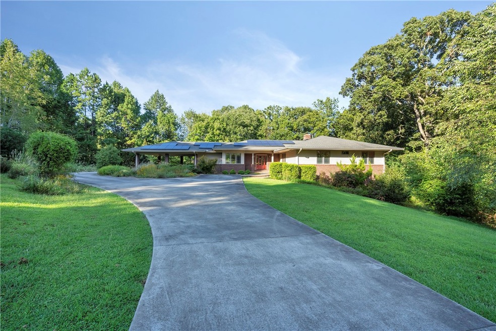 129 Tyler Ln, West Union, SC 29696 - photo 1