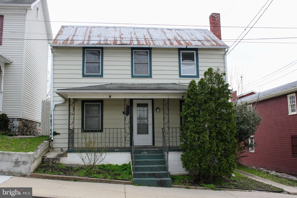 20 S Virginia Ave, Brunswick, MD 21716 - photo 1