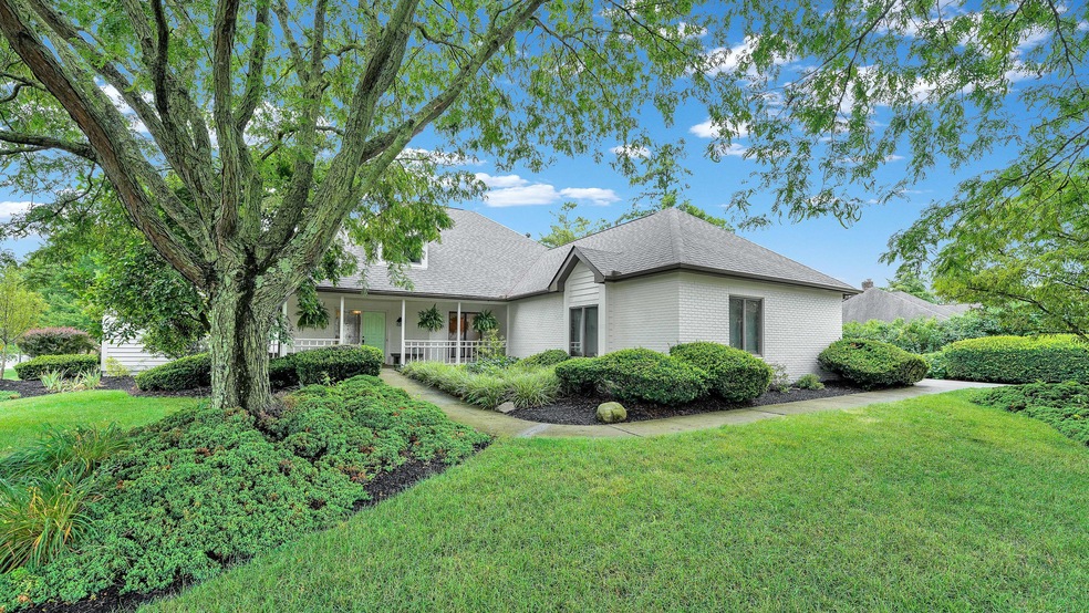 654 Laurel Ridge Dr, Columbus, OH 43230 - photo 1