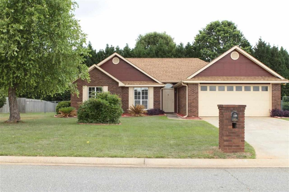 104 Stonemill Dr, Warner Robins, GA 31088 - photo 1