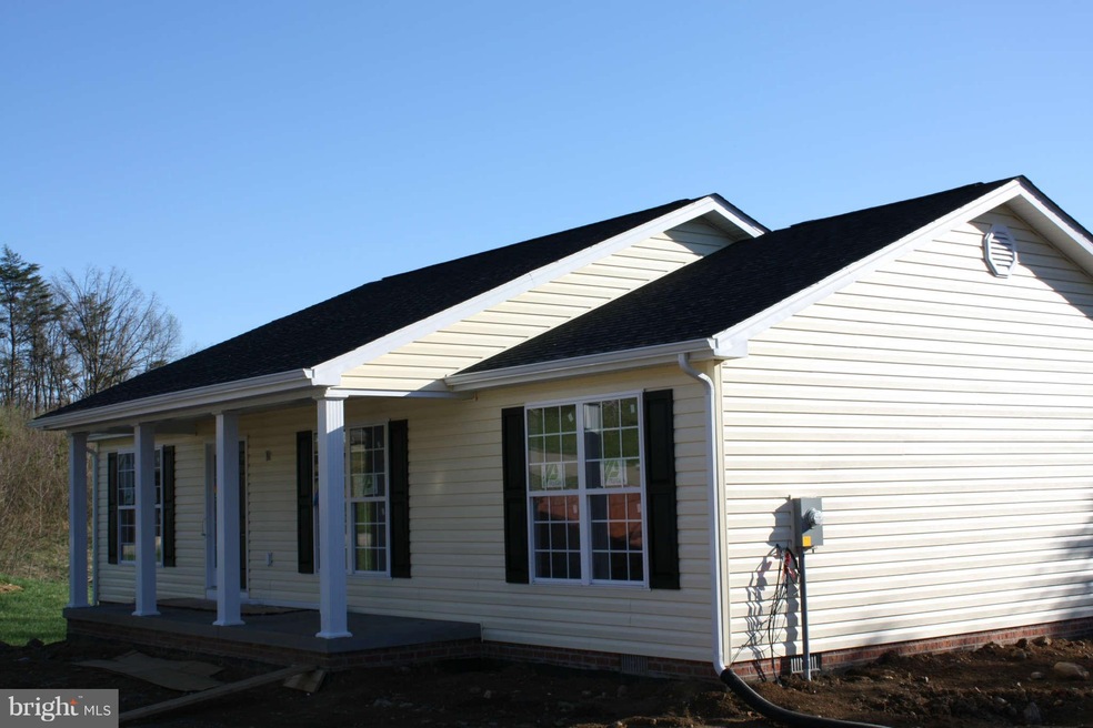 615 Cedar Ct, Woodstock, VA 22664 - photo 1