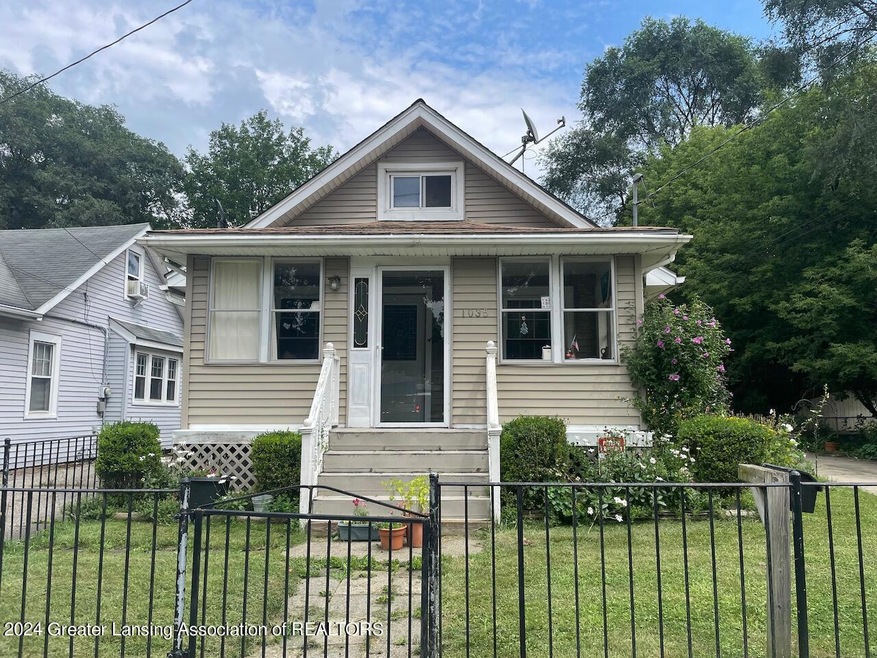 1035 S Holmes
