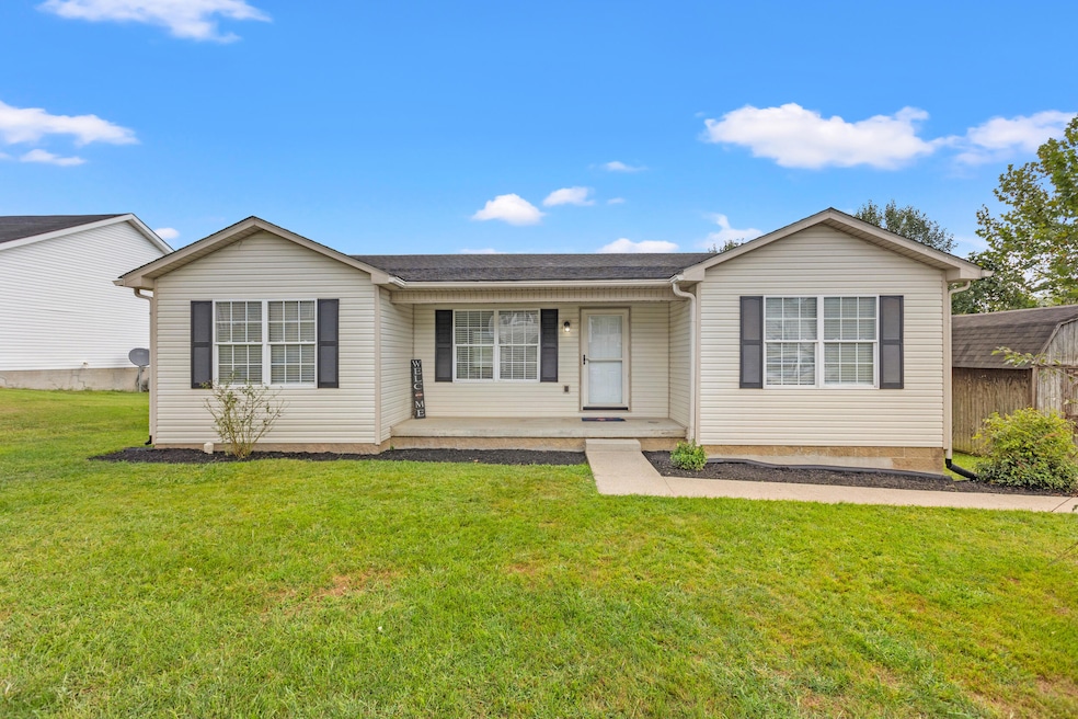 151 Ruby Ln, Irvine, KY 40336 - photo 1