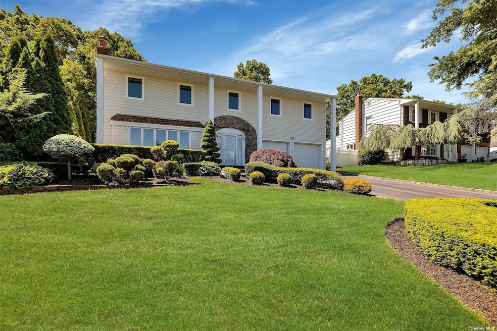 26 Abbot Rd, Smithtown, NY 11787 - photo 1