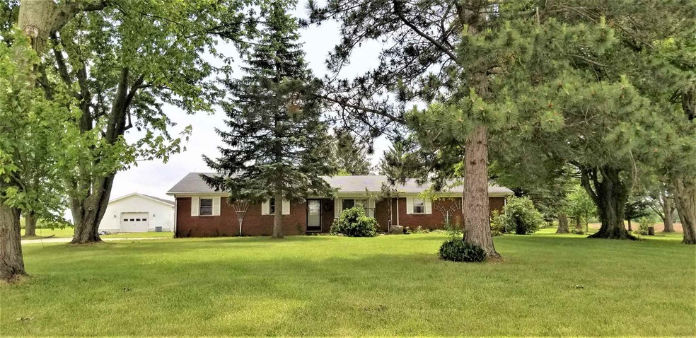 9679 E 00 Ns, Greentown, IN 46936 - photo 1