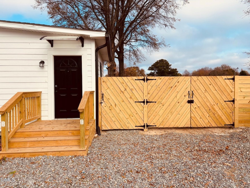 5408 Spence Farm Rd unit B, Holly Springs, NC 27540 - photo 1