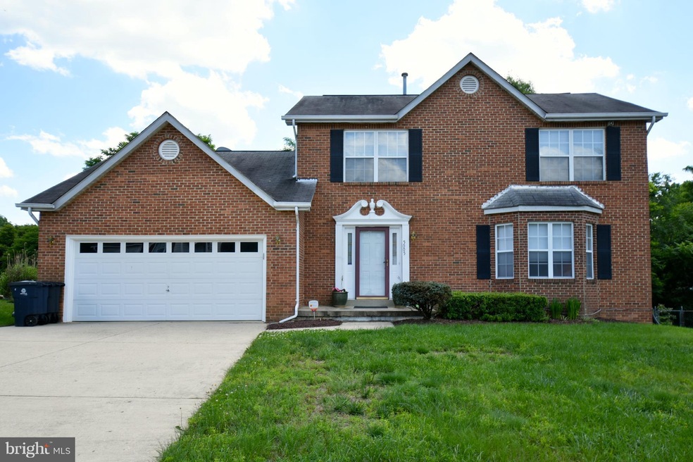 5005 Boydell Ave, Oxon Hill, MD 20745 - photo 1