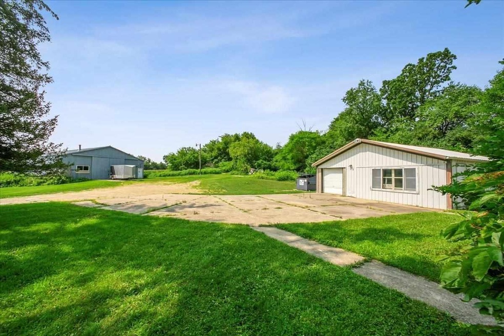 1161 Us Highway 14, Oregon, WI 53575 - photo 1