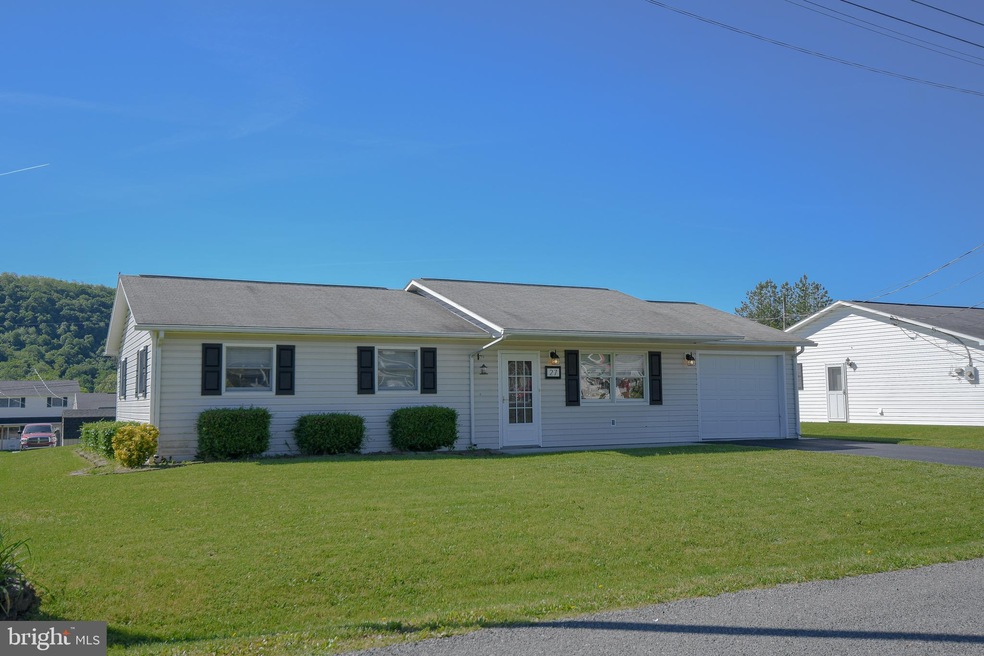 27 Cardinal Terrace, Keyser, WV 26726 - photo 1