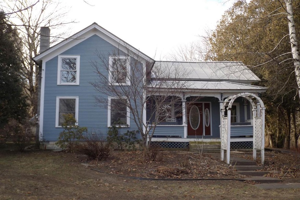 482 Clarendon Ave, West Rutland, VT 05777 - photo 1