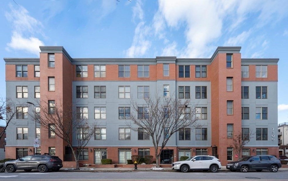 1306 Columbia Rd unit 2B, Boston, MA 02127 - photo 1