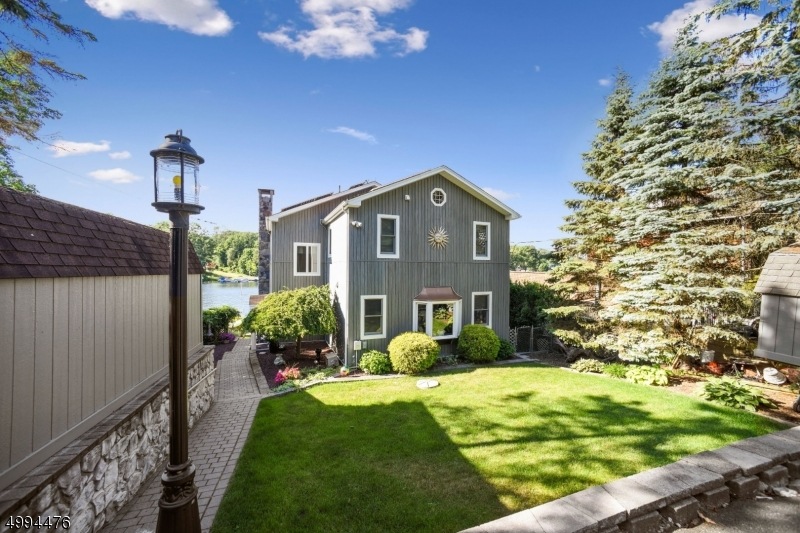 5 Cove Rd, Hopatcong, NJ 07843 - photo 1