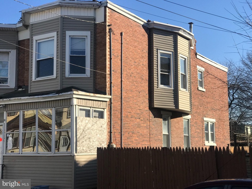 312 Warren St, Gloucester City, NJ 08030 - photo 1