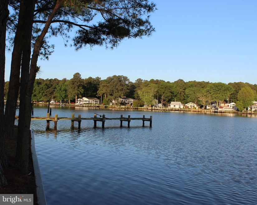 111 Point Rd, Stevensville, MD 21666 - photo 1