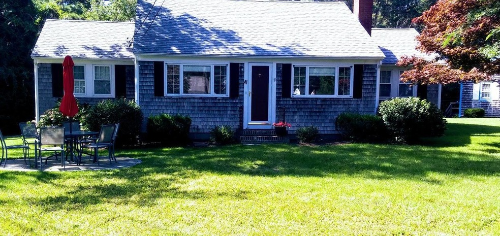 41 6th Ave, Barnstable, MA 02601 - photo 1