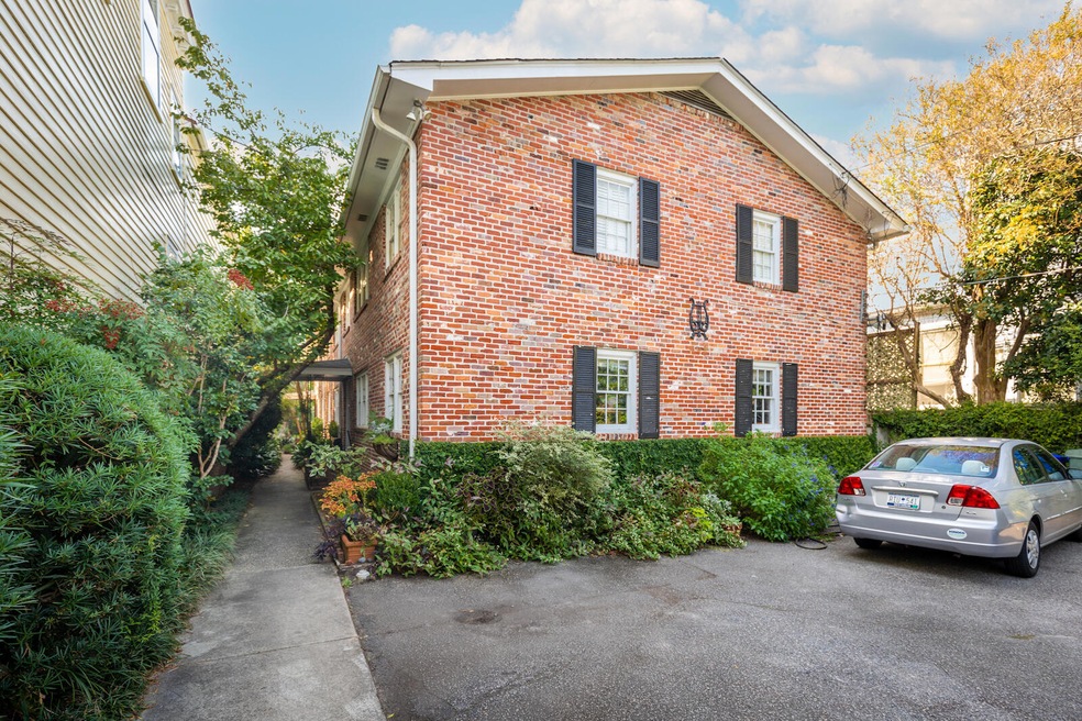 7LoganStreet-KeenEyeMarketing-001