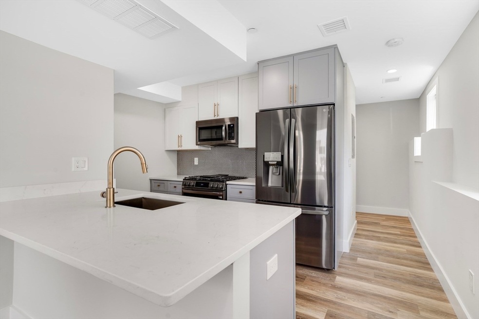 97 Condor St unit 1, Boston, MA 02128 - photo 1