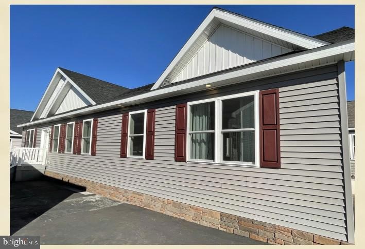 482 Manatawny St, Pottstown, PA 19464 - photo 1