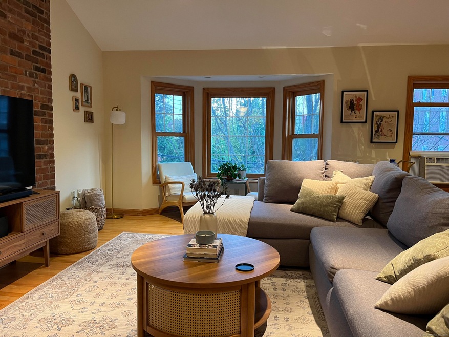 233 Wooster St unit 3, New Haven, CT 06511 - photo 1