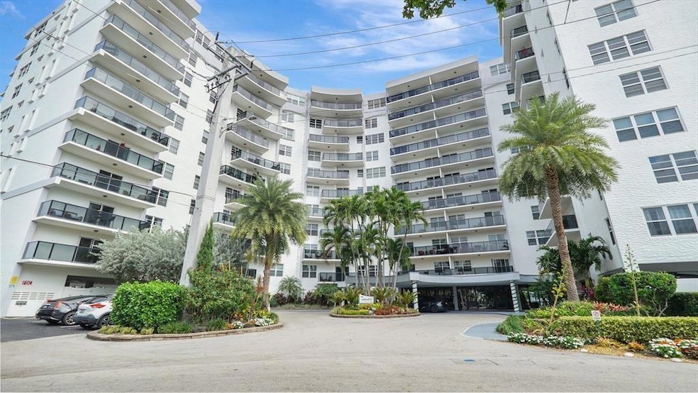 The Warwick Condominium unit 5M, Fort Lauderdale, FL 33308 - photo 1