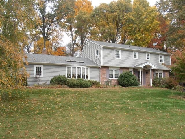 542 Highfield Dr, Orange, CT 06477 - photo 1