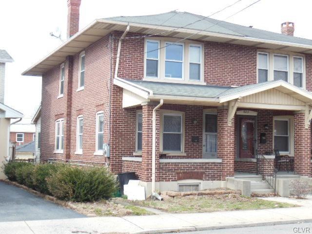 825 Chestnut St, Emmaus, PA 18049 - photo 1