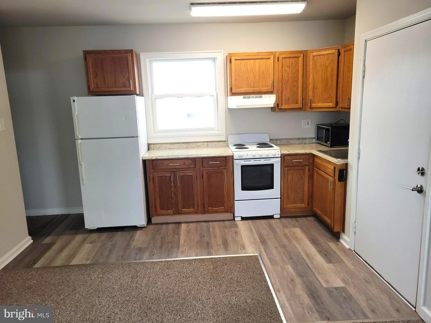 36 W Lancaster Ave unit 5, Downingtown, PA 19335 - photo 1