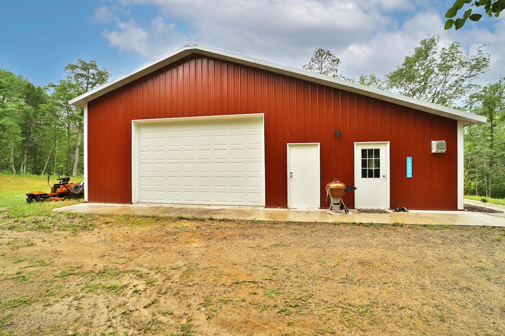 Pending $379,900 • Co-Listing Agent