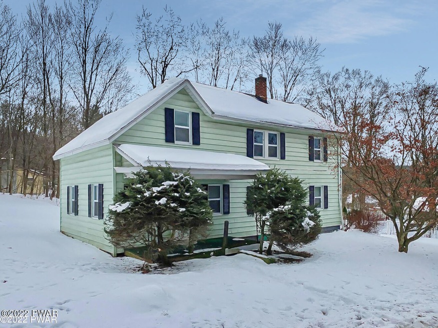 314 Spruce St, Hawley, PA 18428 - photo 1