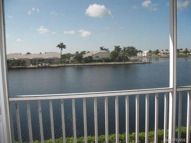 Expansive water view from lanai of intersecting ca