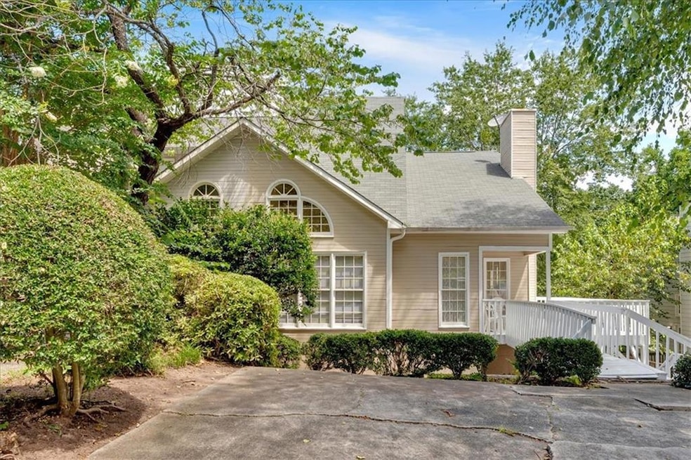 Sold $203,000 • Co-Listing Agent