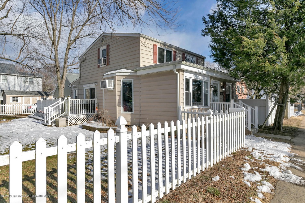 218 Bray Ave North Middletown-large-024-