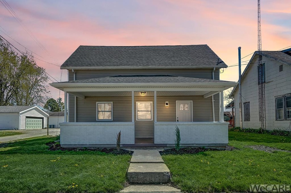 703 Middle St, Wapakoneta, OH 45895 - photo 1