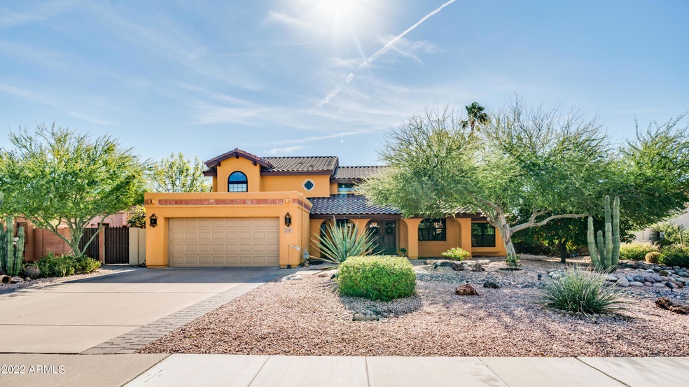 2659 E Leonora St-2