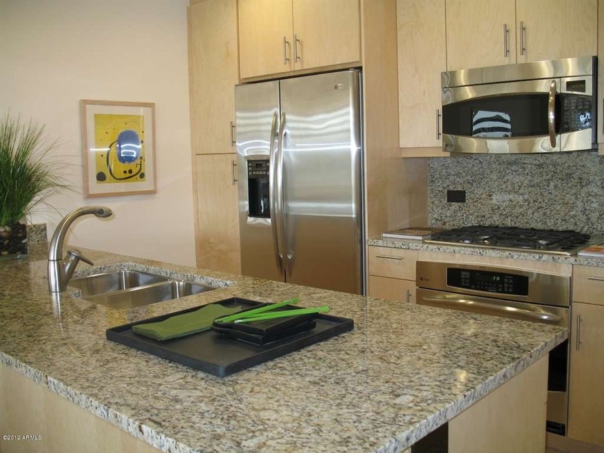 17-4002 Kitchen