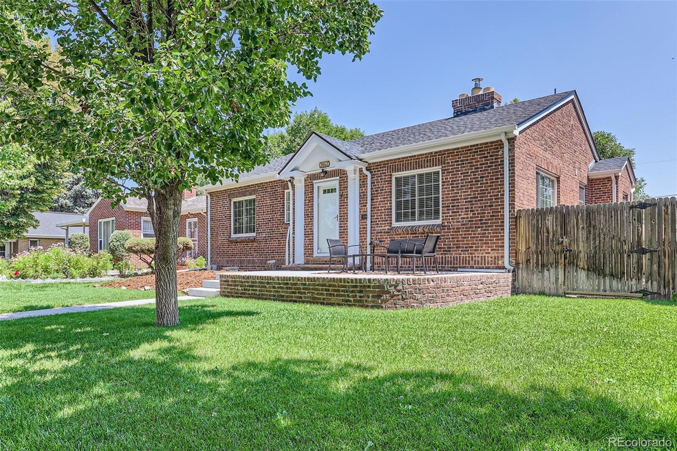 2862 Dexter St, Denver, CO 80207 - photo 1