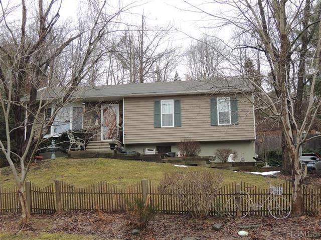 15 Baldwin Dr, Wappingers Falls, NY 12590 - photo 1