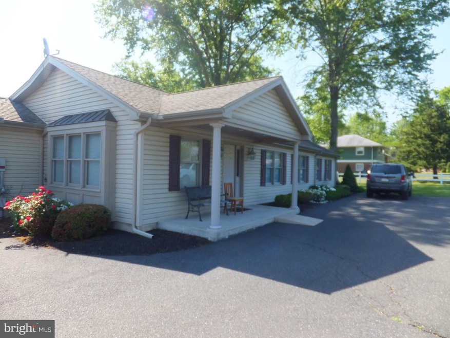 34 W Creamery Rd, Quakertown, PA 18951 - photo 1