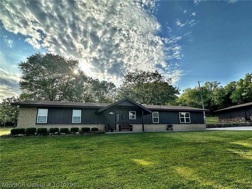 471956 E 1023 Rd, Muldrow, OK 74948 - photo 1