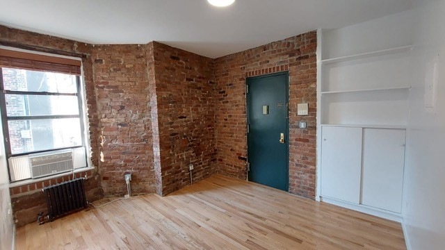 50 Macdougal St unit 17, New York, NY 10012 - photo 1