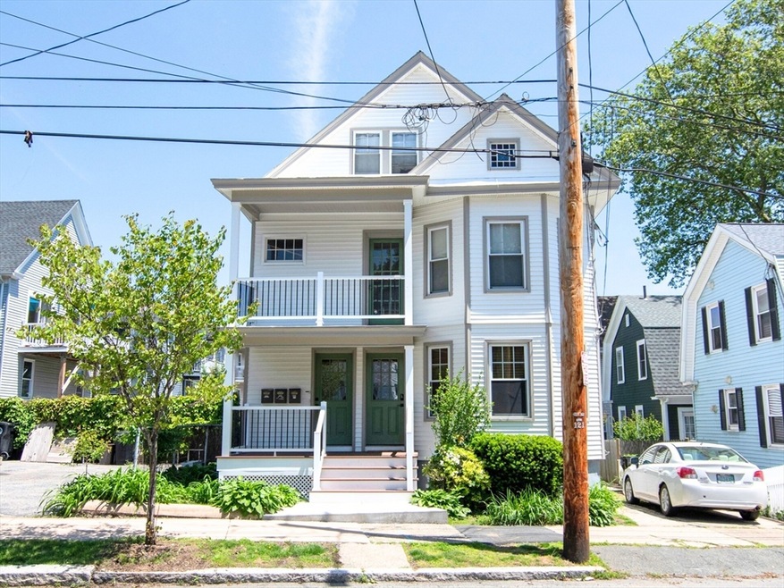 Sold $1,149,000 • Co-Listing Agent